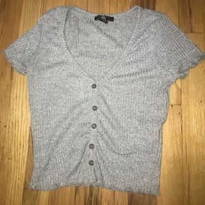 Gray ribbed cropped v neck t-shirt